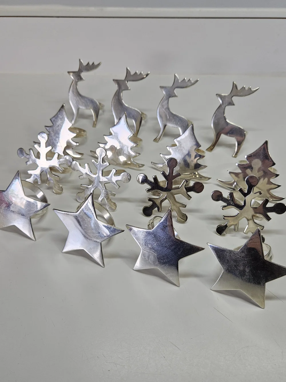 Pier 1 Imports Silver Tone Holiday Napkin Rings Set 16 Reindeer Star Snowflake